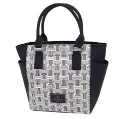 即日発送可【美品】【最終値下げ】定価30800円　ランバンスポールラウンドバック LANVINSPORTモノグラムシリーズ