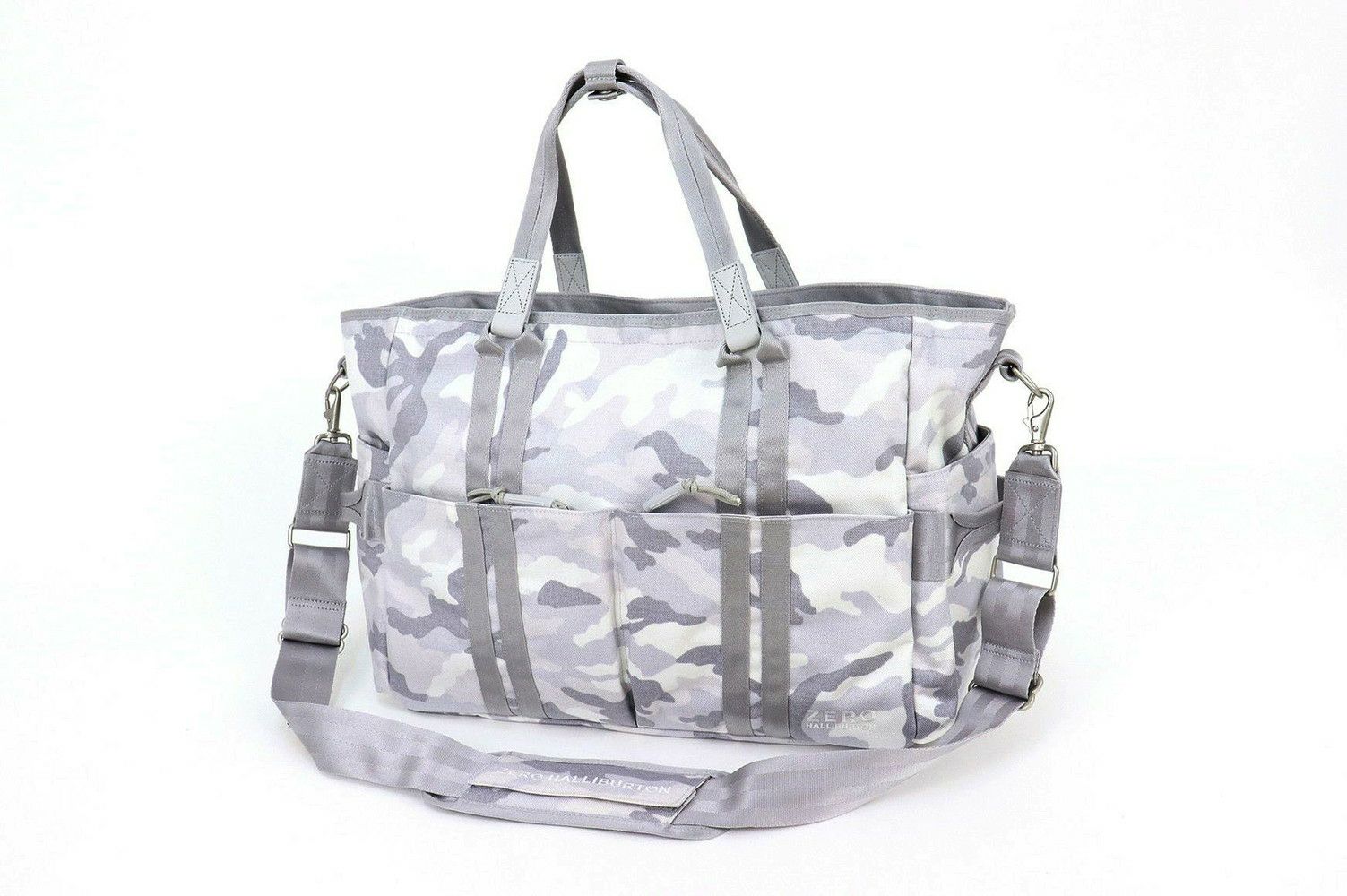 ゼロハリバートンゴルフのボストンバッグ