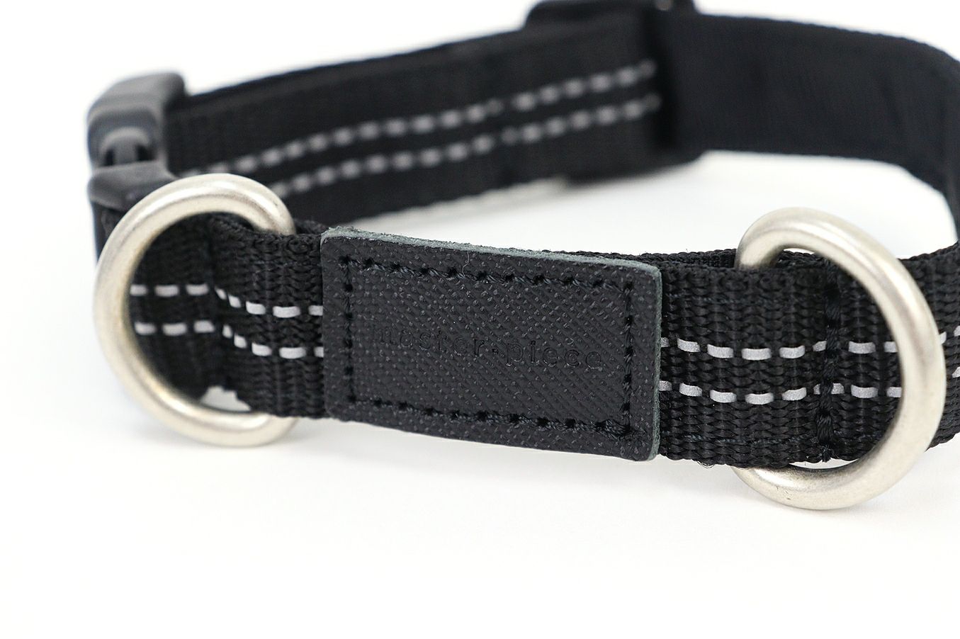 マスターピースの首輪