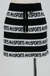 MUスポーツのスカート