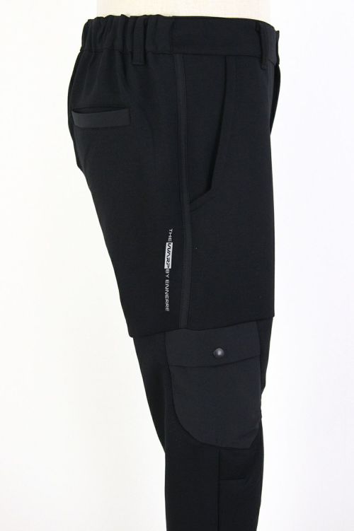 ザワープバイエネーレ日本正規品のパンツ