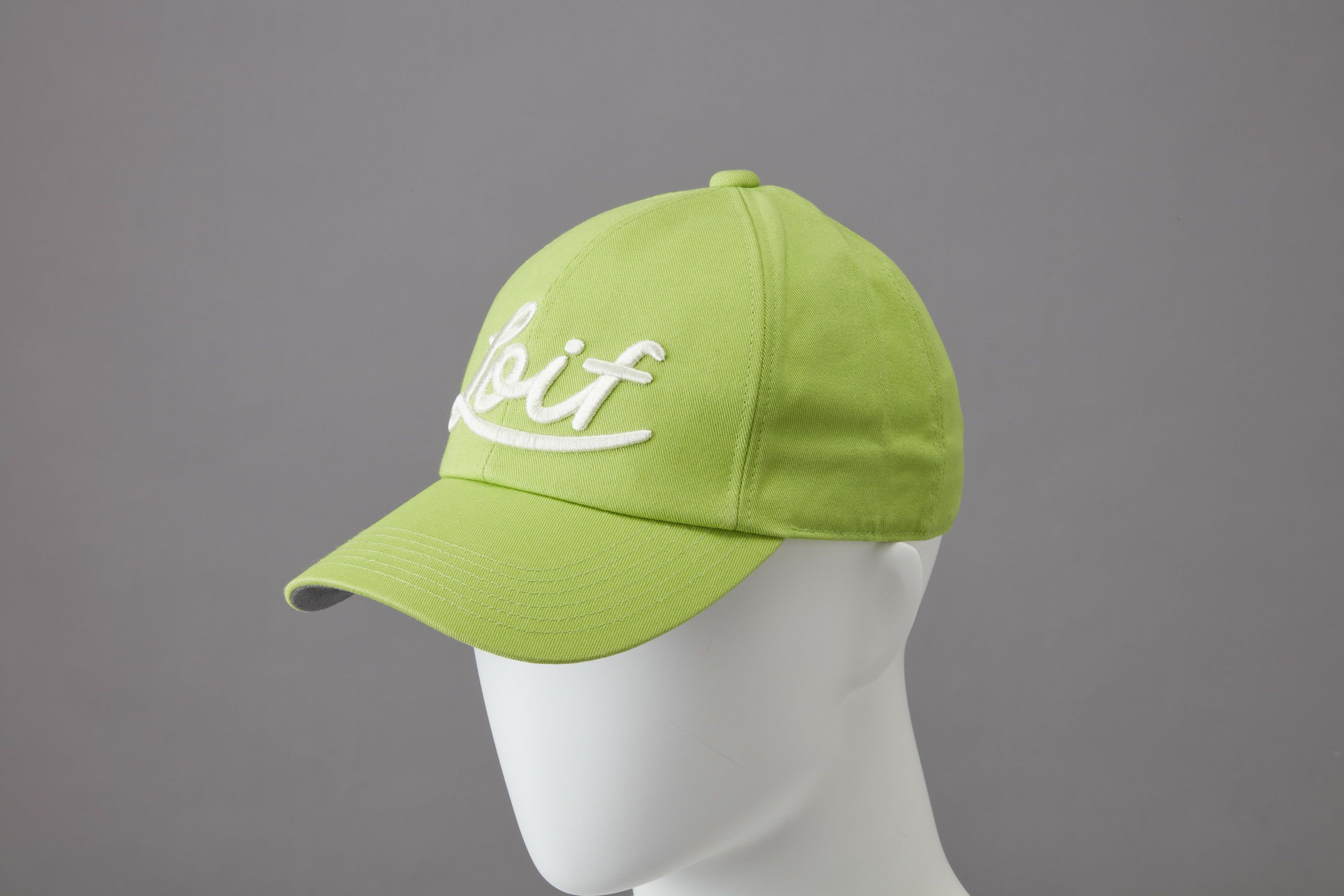 ロイフのキャップ