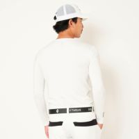 ヴィトゥエルブのインナーシャツ