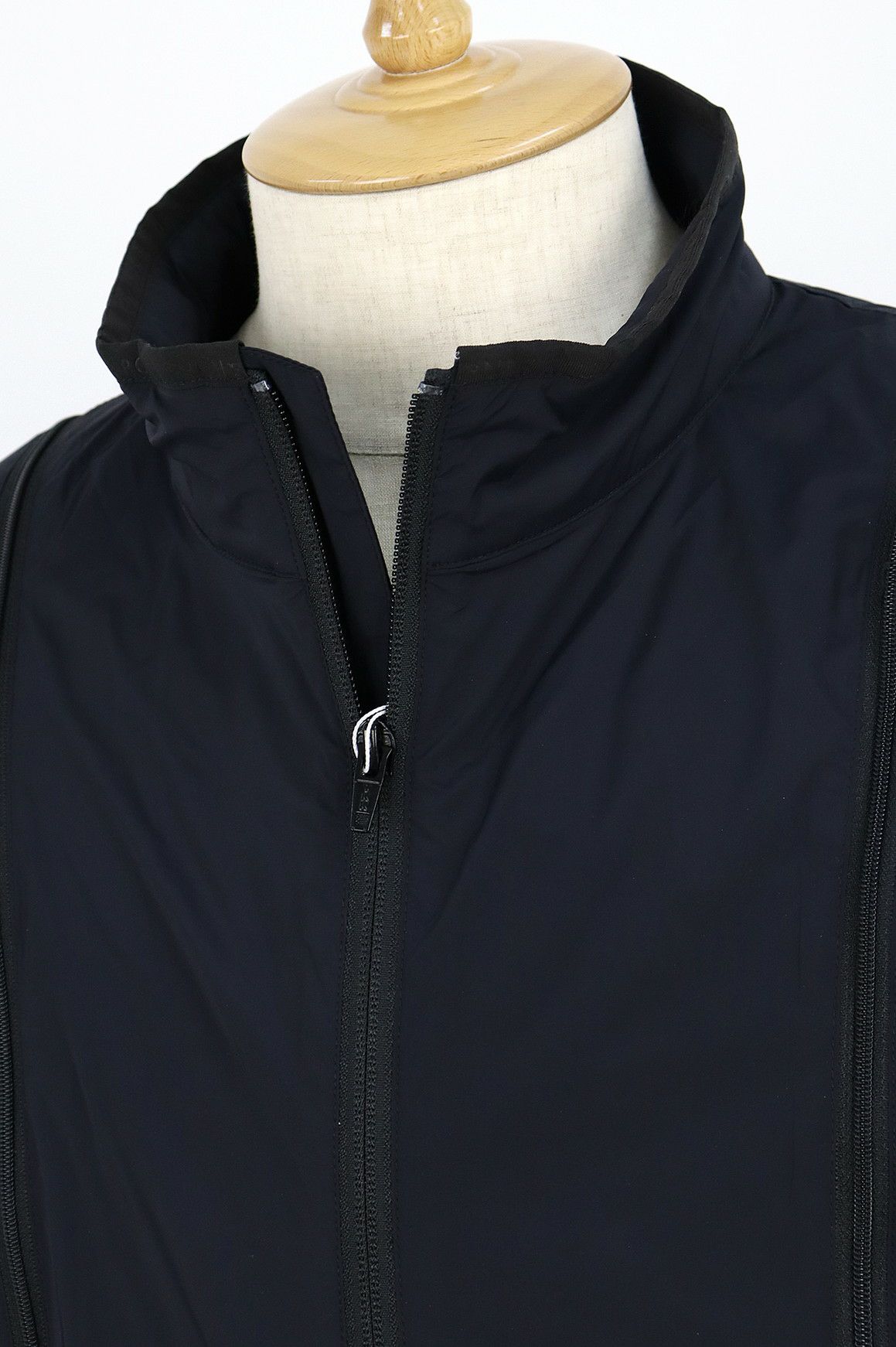 ジュン＆ロペのブルゾン