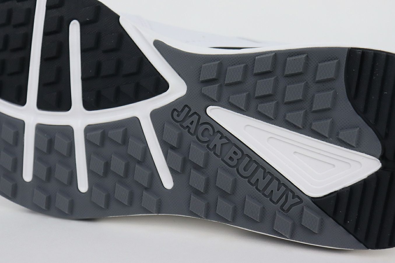 ジャックバニーのシューズ