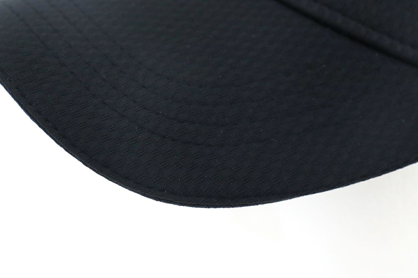 ゼロハリバートンのキャップ