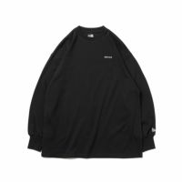 ニューエラのTシャツ