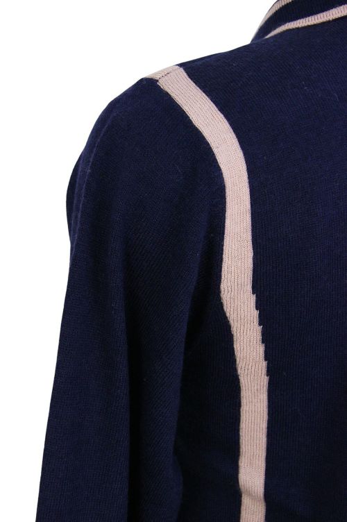 セシルマクビーのセーター