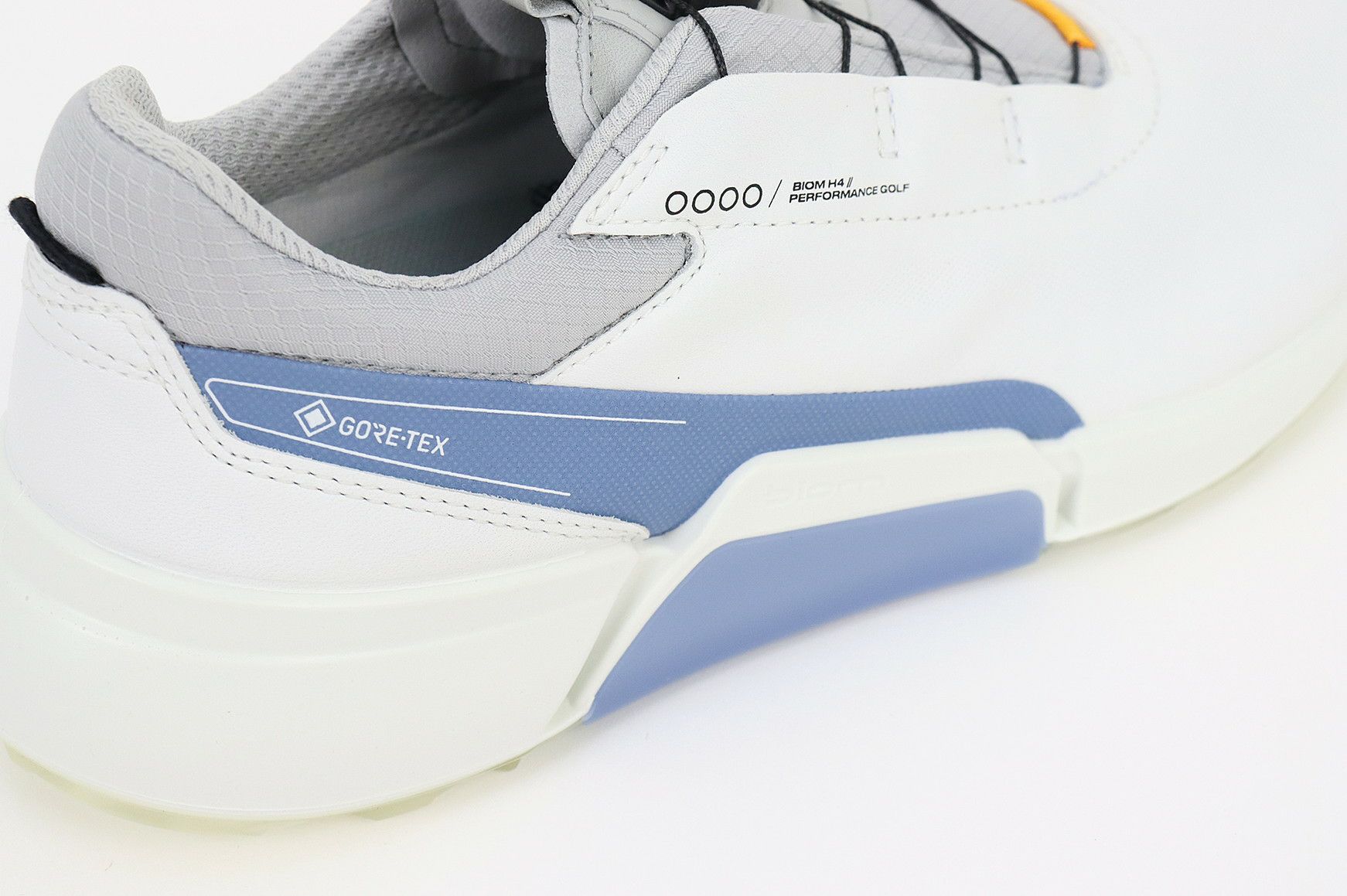 エコーゴルフのゴルフシューズ