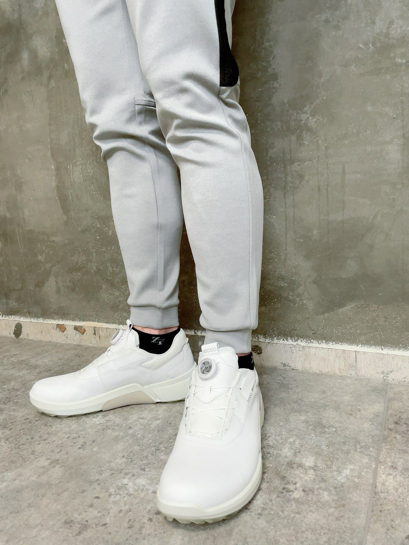 エコーゴルフのゴルフシューズ