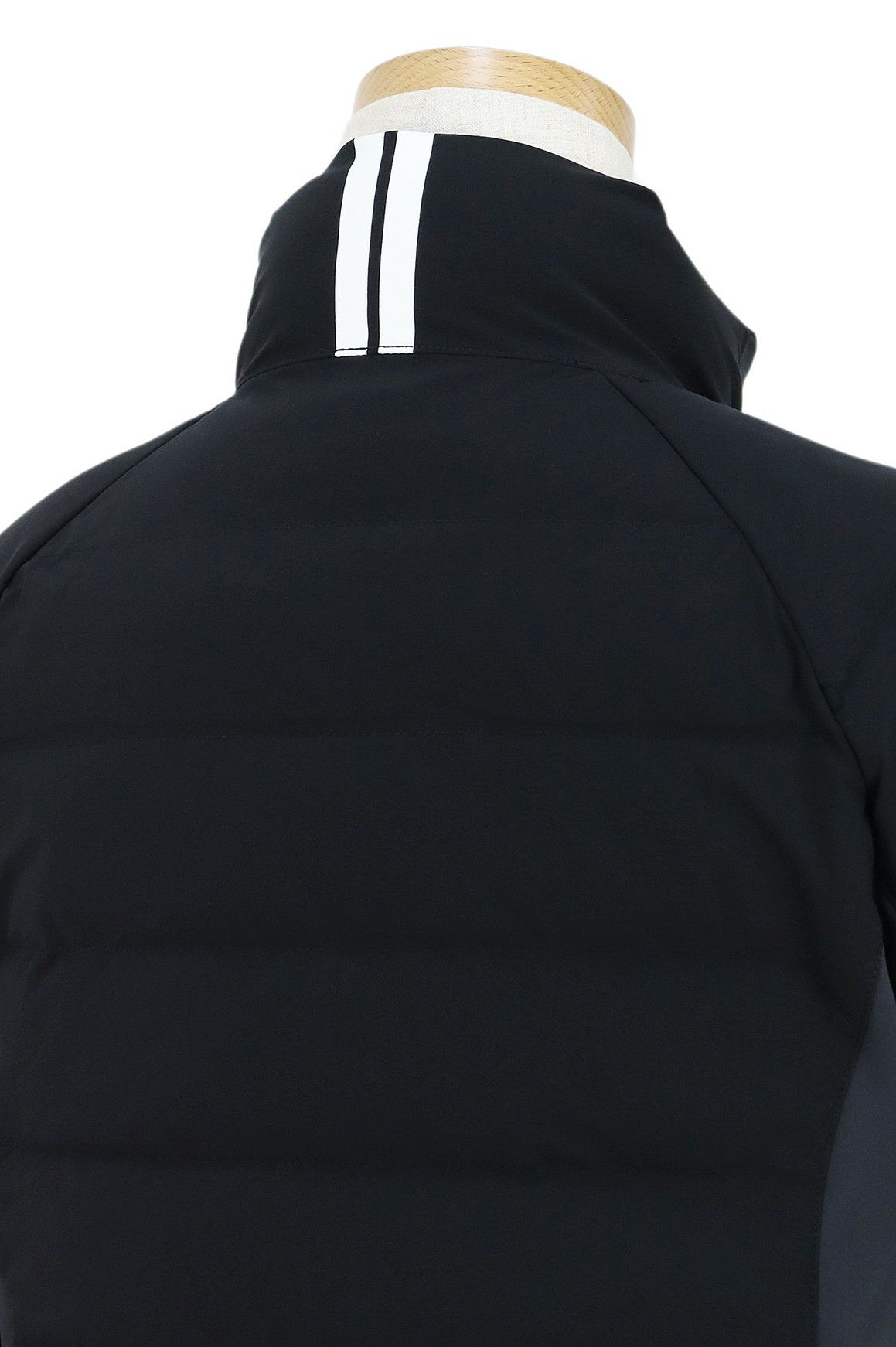 ゼロハリバートンのブルゾン