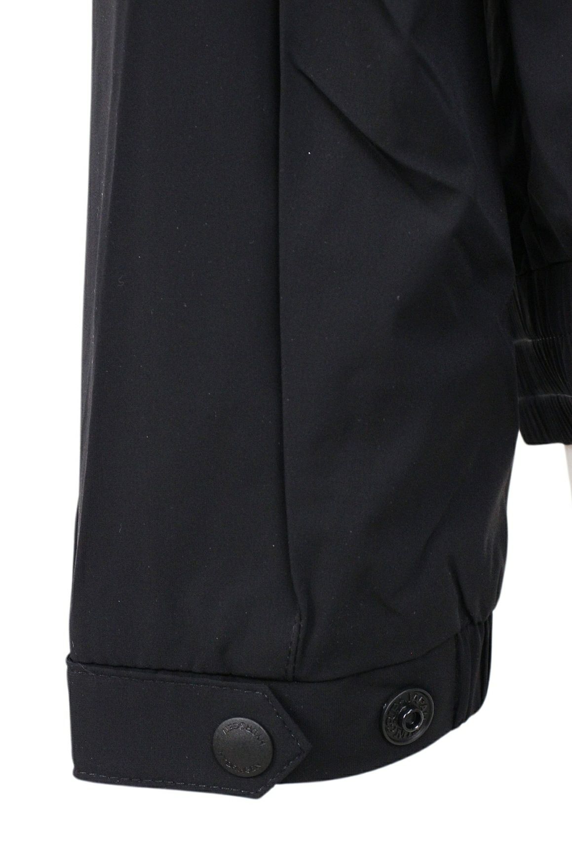 ハイドロゲンゴルフのブルゾン