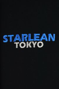 スターリアン東京のパーカー