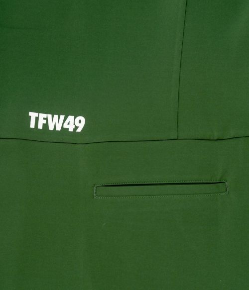 TFW49のワンピース