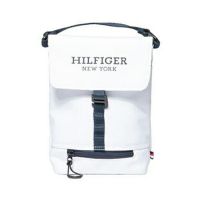 トミーヒルフィガーのカートバッグ