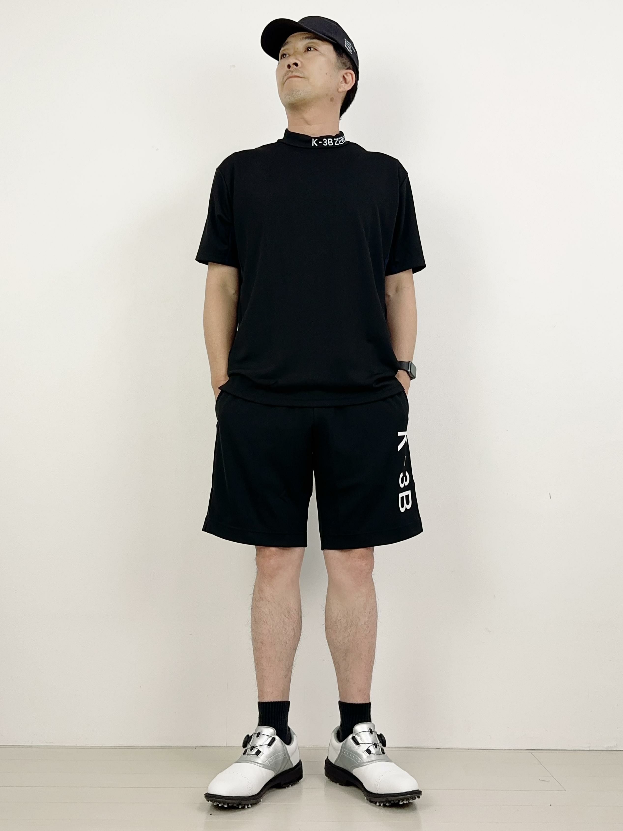 ケースリービーゼロのハイネックシャツ