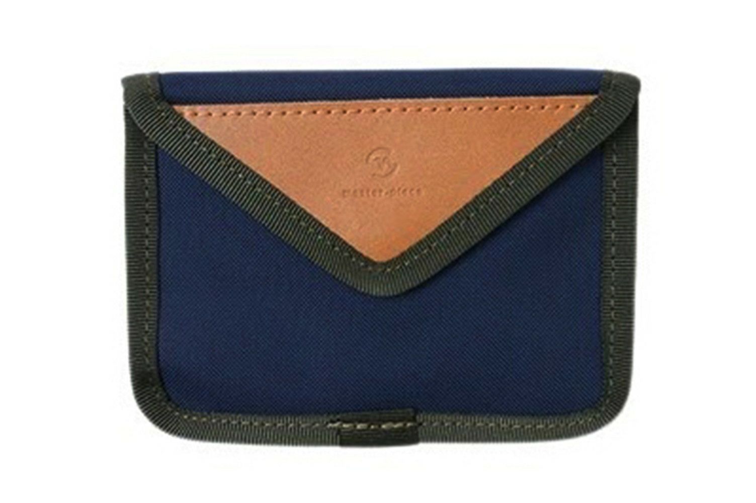 マスターピースゴルフのポーチ