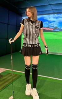ベスト レディース ミラーナインゴルフ MIRROR9GOLF ゴルフウェア