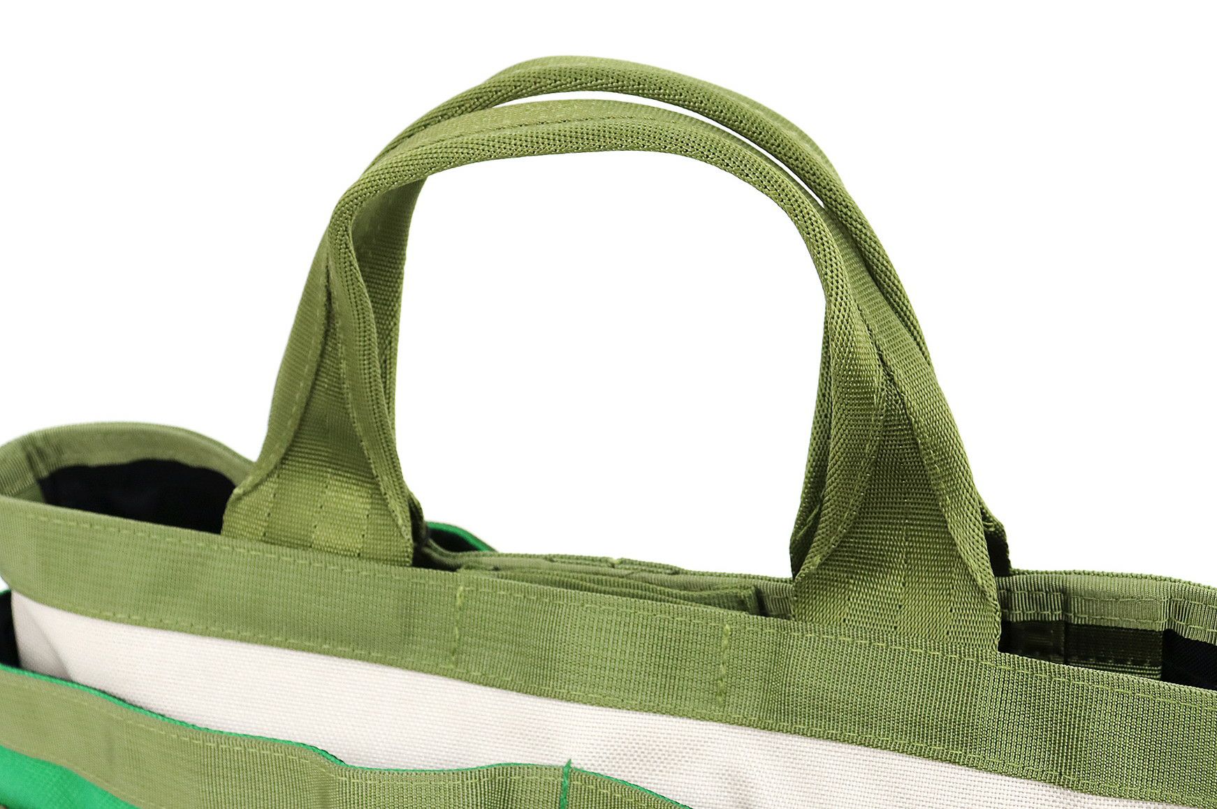 ブリーフィングゴルフのカートバッグ