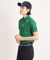 アダバットのハイネックシャツ