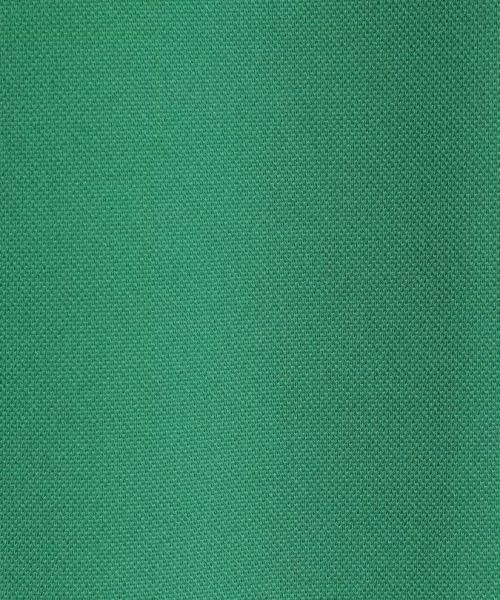 アダバットのハイネックシャツ