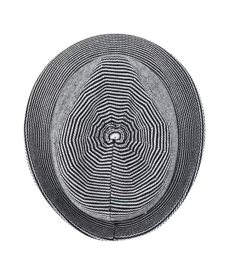 アダバットのハット