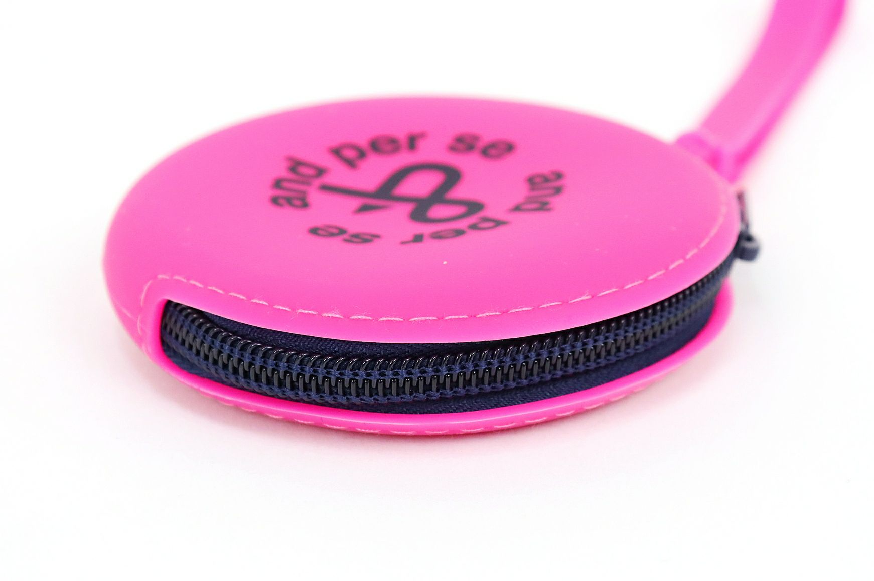 アンパスィのポーチ