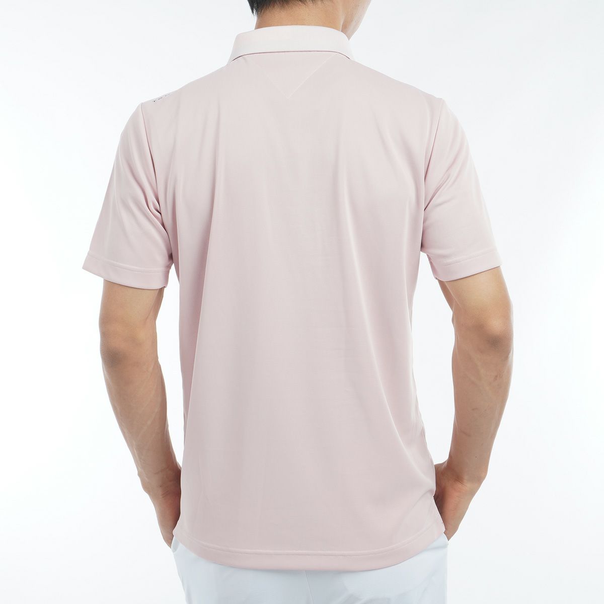 トミーヒルフィガーゴルフのポロシャツ