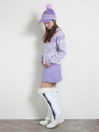 ニューバランスのセーター