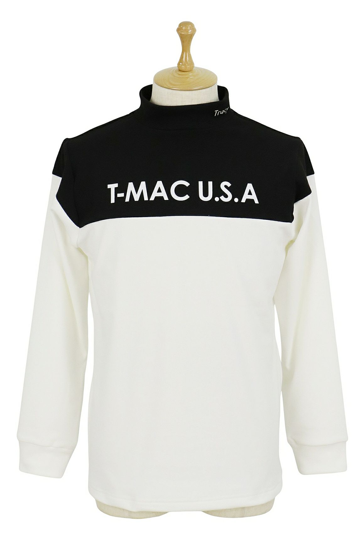 ティーマックのハイネックシャツ