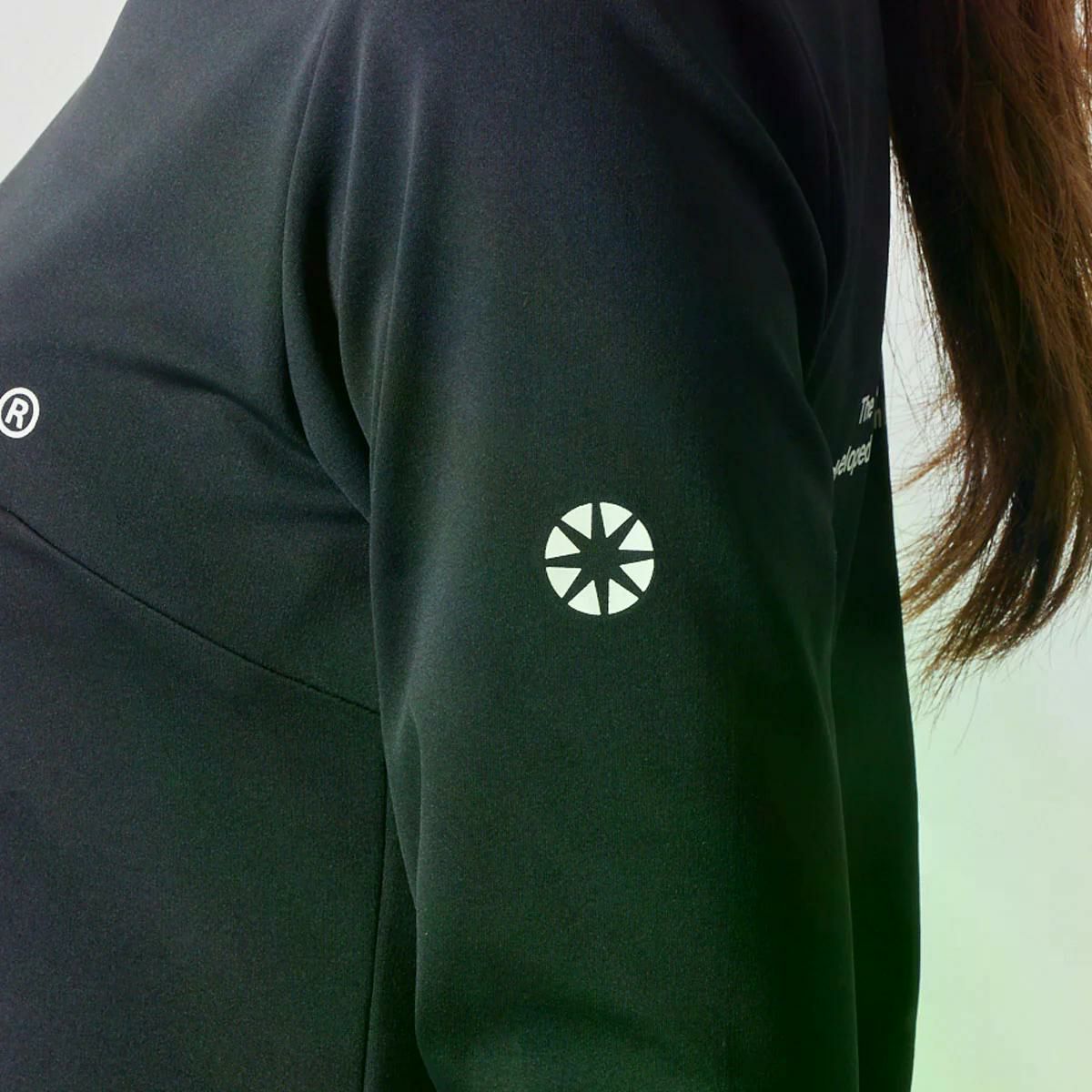 バンデルのハイネックシャツ