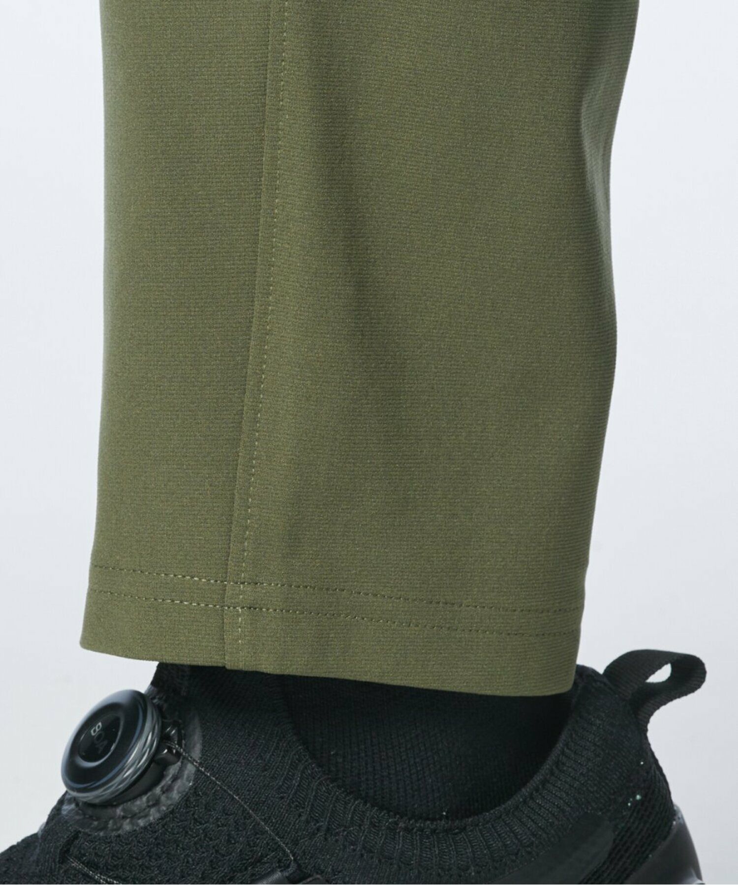 アンダーアーマーゴルフ日本正規品のパンツ