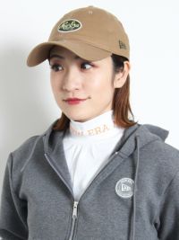 ニューエラゴルフのハイネックシャツ