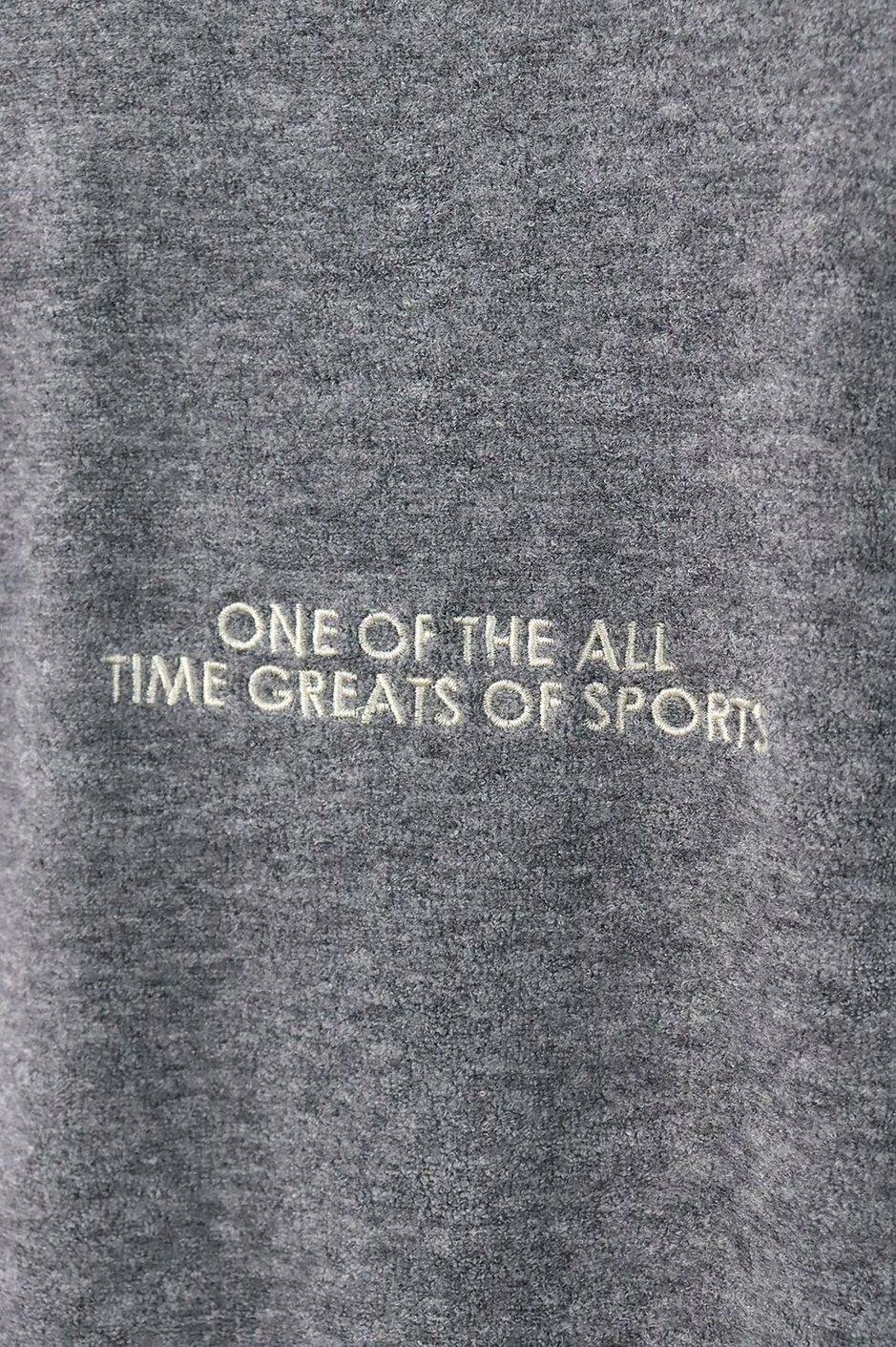 ティーマックのトレーナー