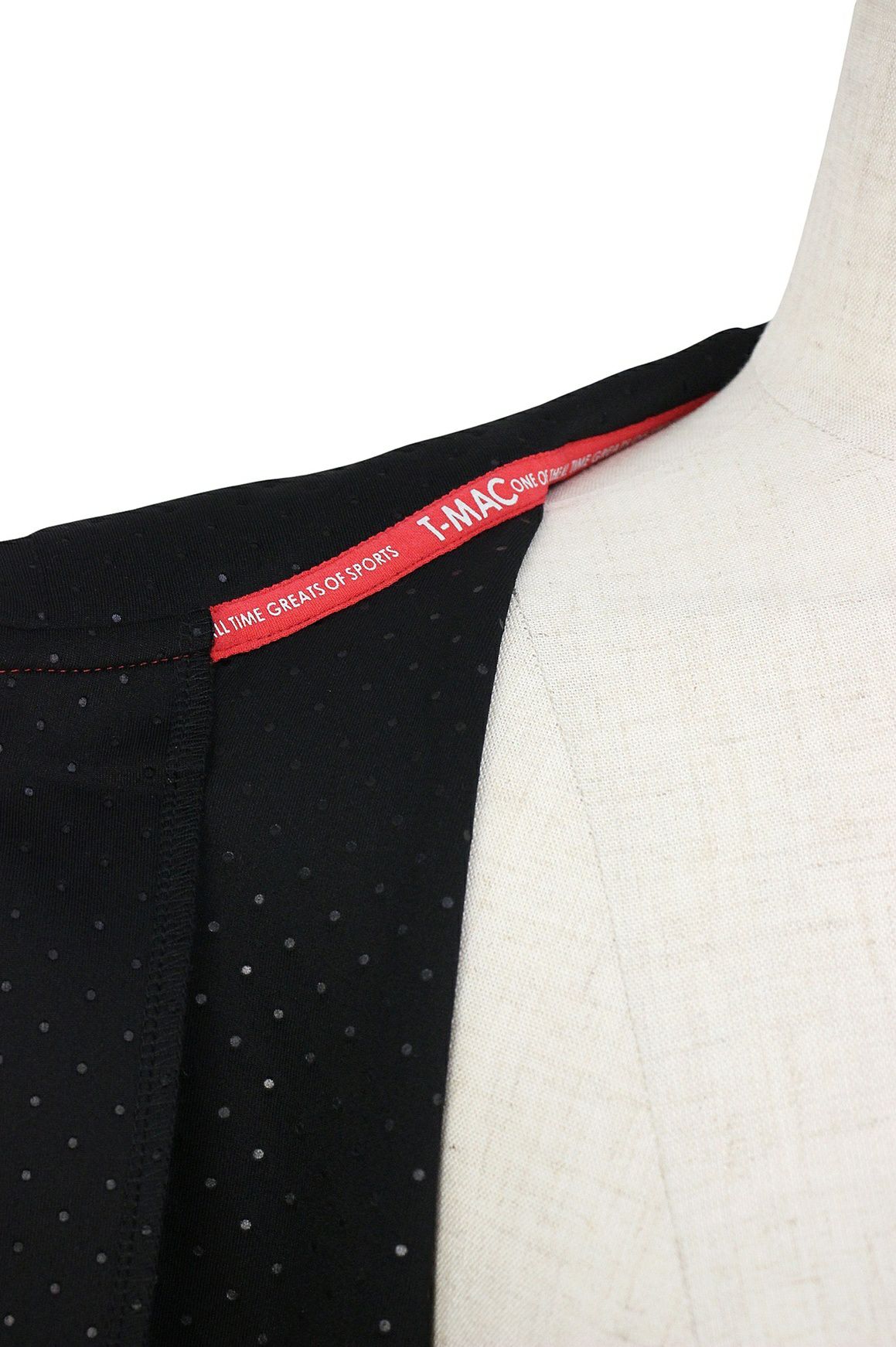 ティーマックのパーカー