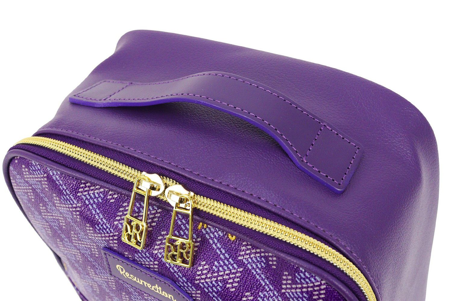 レザレクションのシューズケース