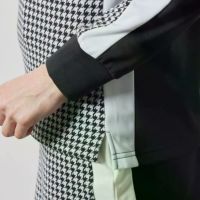 バンデルのハイネックシャツ