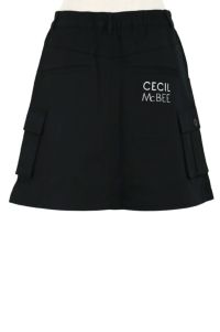 セシルマクビーのスカート