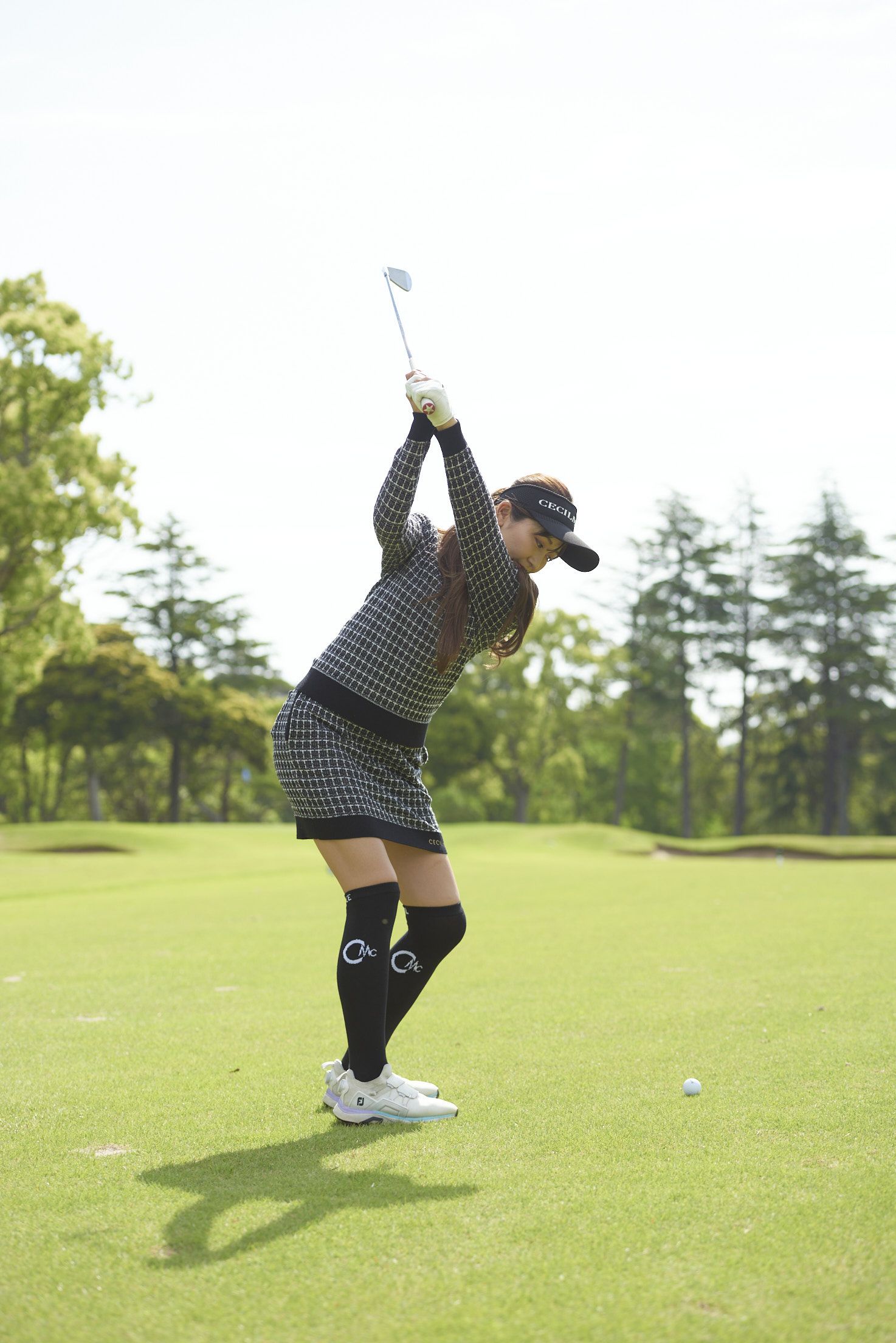 セシルマクビーのセーター