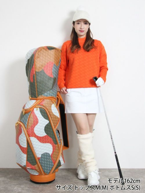 レザレクションのセーター