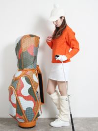 レザレクションのセーター
