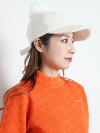 レザレクションのセーター