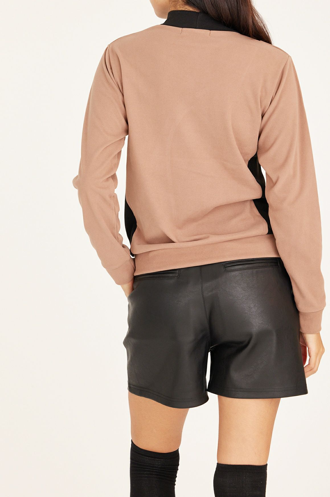 デルソルゴルフのパンツ