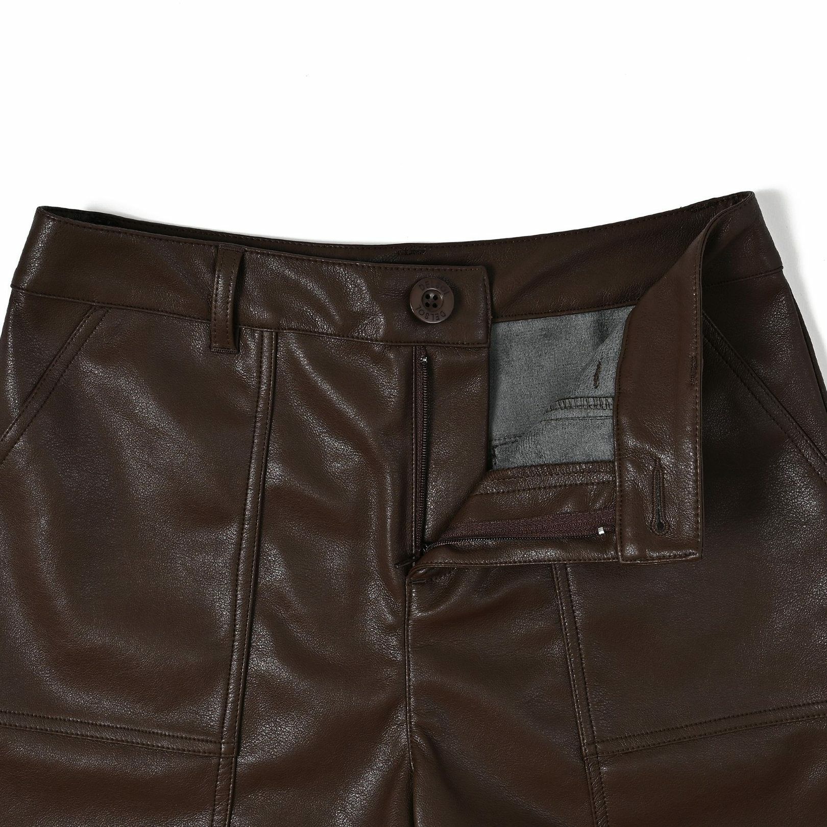 デルソルゴルフのパンツ