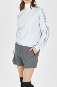 モナデルソルのパンツ