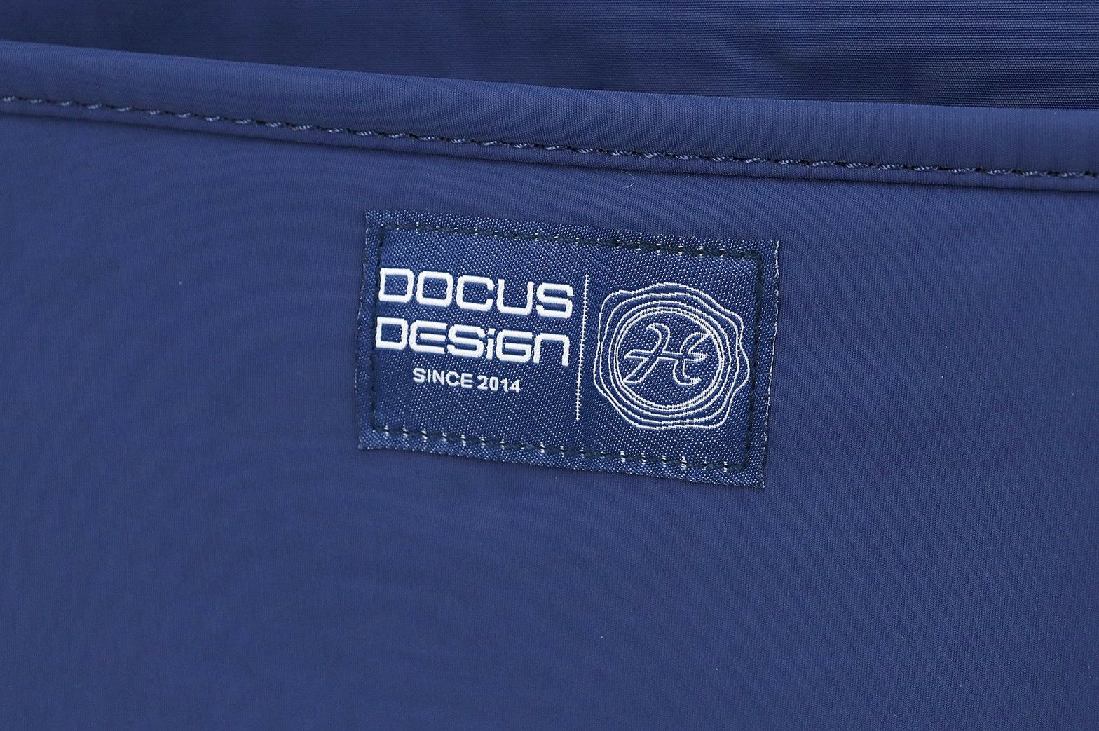 ドゥーカスのボストンバッグ