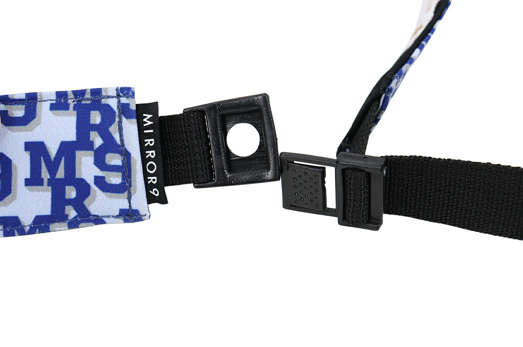 ミラーナインゴルフのサンバイザー