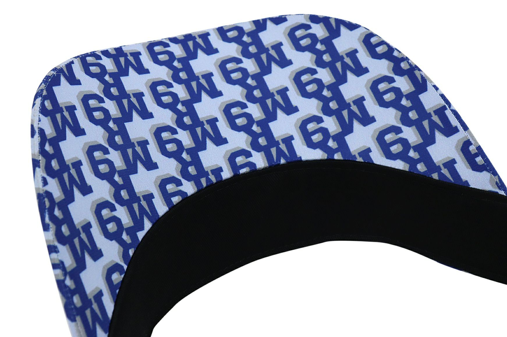 ミラーナインゴルフのサンバイザー