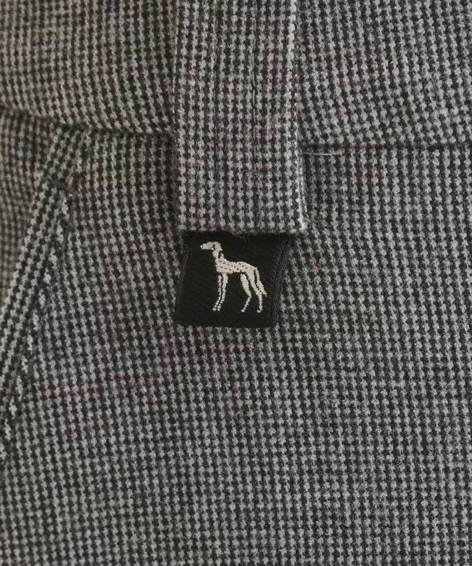 アダバットのパンツ