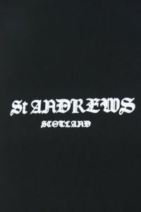 セントアンドリュースのハイネックシャツ